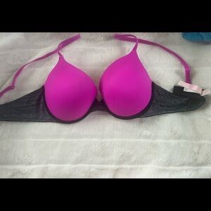 Pink Victoria’s Secret wear everywhere push up 36 B